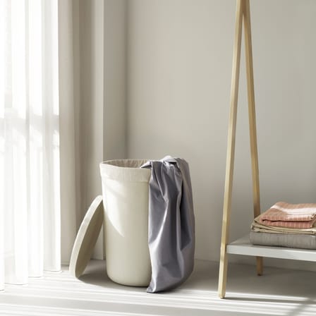 Panier à linge Hide tissu blanc / Feutre recyclé - Ø 46,5 x H 64.5 cm - Normann Copenhagen