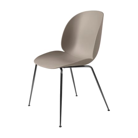 Chaise Beetle plastique beige / Pieds noir chromé - Gubi