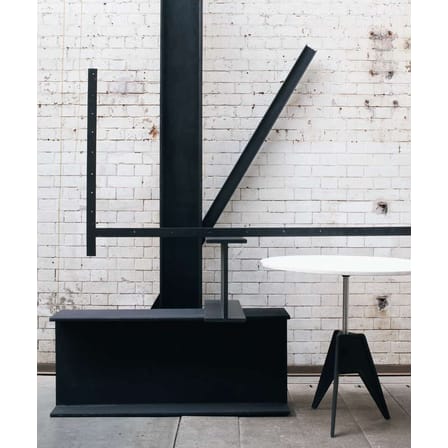 Table à hauteur réglable Screw   / Ø 60 cm - H 55/84,5 cm - Tom Dixon