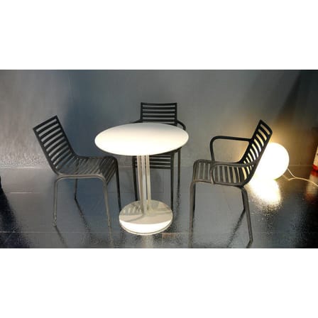 Fauteuil empilable Pip-e plastique blanc / Philippe Starck, 2010 - Driade