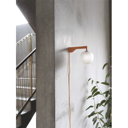 Applique avec prise Rime verre orange / Verre soufflé bouche - Muuto
