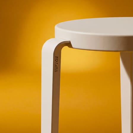 Tabouret empilable Lou Chroma bois blanc / Bois éco-certifié - TIPTOE