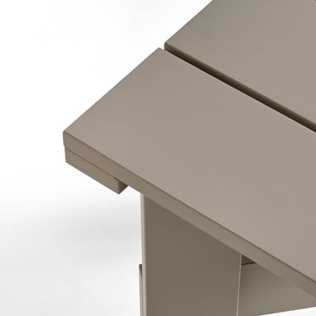Crate Outdoor Coffee table wood beige / Gerrit Rietveld - 49.5 x 49.5 x H 45 cm - Hay