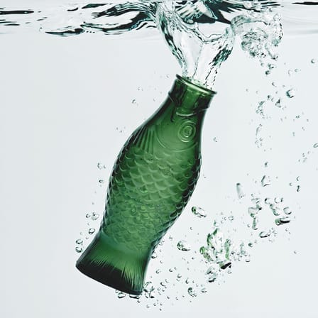 Caraffa Fish & Fish vetro verde / 85 cl - Serax