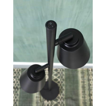 Lampadaire Bremen métal noir / 2 spots orientables - H 162 cm - It's about Romi