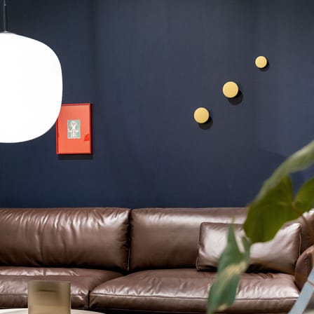 Patère The Dots Wood Medium bois / Ø 13 cm - Exclusivité en édition limitée - Muuto