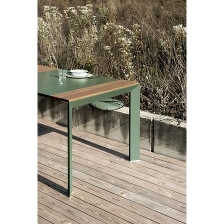 Table à rallonge Nori vert bois naturel / Teck - L 199 à 279 cm - Kristalia