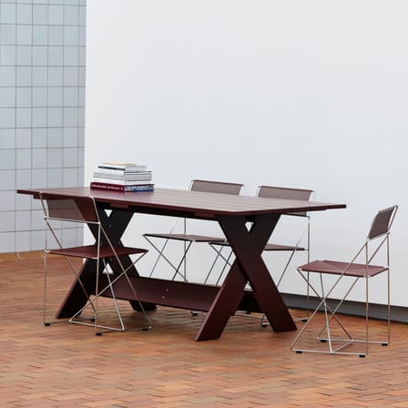 Chaise empilable X-Line INDOOR métal rouge / Réédition 1977 - Acier perforé - Hay