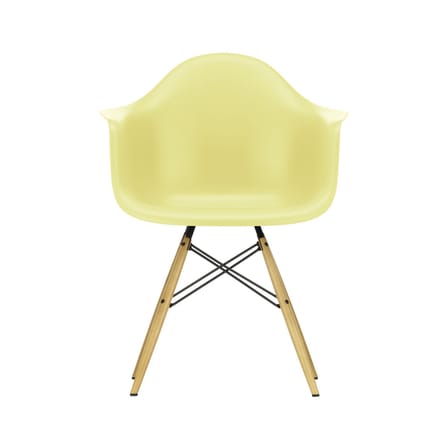 Fauteuil RE DAW - Eames Plastic Armchair plastique jaune / (1950) - Pieds bois clair / Recyclé - Vitra