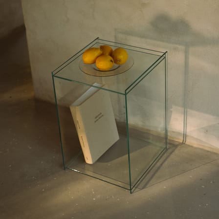 Table d'appoint Rivet Box verre transparent - Frama 