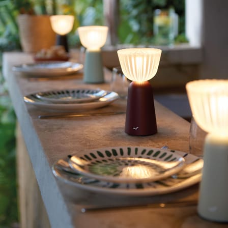 Swiing LED Wireless rechargeable outdoor lamp metal red / H 20 cm - Fermob