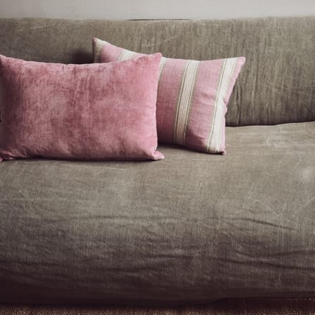 Cuscino Woven Striped tessuto rosa / 60 x 40 cm - HK LIVING