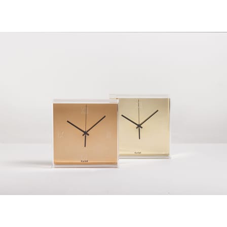 Horloge murale Tic & Tac plastique or / à poser ou suspendre - Philippe Starck, 2010 - Kartell