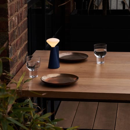 Mantle Wireless rechargeable lamp metal blue / Ø 8 x H 18 cm - TALA