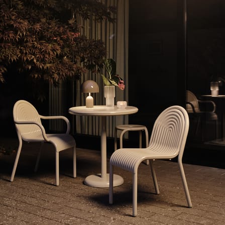 Runder Tisch Groove metall beige / Ø 70 cm - Tom Dixon