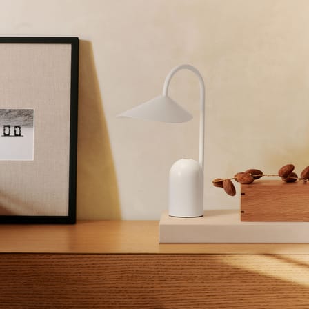 Schnurlosleuchte Arum LED metall weiß - Ferm Living