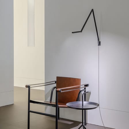 Tischleuchte Untitled Linear LED metall schwarz / LED - Ausrichtbar - Nemo
