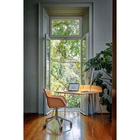 Q/Wood Armchair on casters natural wood / Moulded wood & plastic - Adjustable height - Kartell