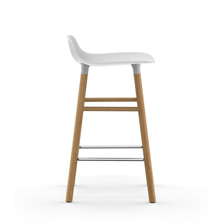 Sgabello bar Form - / H 65 cm - Gambe in rovere di Normann Copenhagen