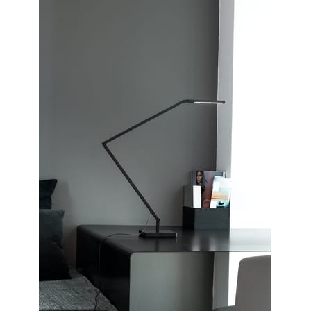 Untitled Linear LED Table lamp metal black / Steerable - Nemo