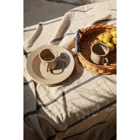 Yard Picnic Tableware set metal beige / Set of 8 metal pieces - Ferm Living