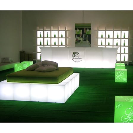 Table d'appoint lumineuse Cubo OUTDOOR plastique blanc / 43 cm - Avec câble - Slide