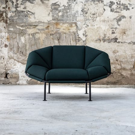 Fauteuil rembourré Atlas tissu vert - KANN DESIGN
