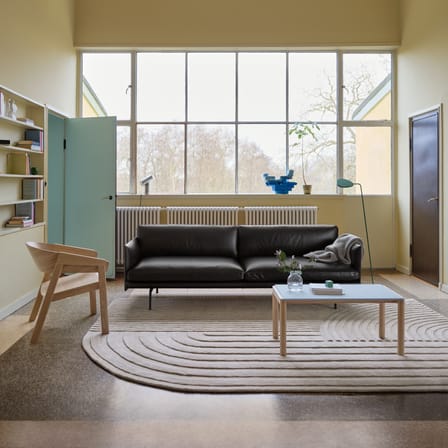 Canapé droit Outline cuir noir / 3 places- L 220 cm - Muuto