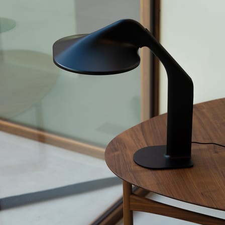 Niwaki LED Table lamp metal black - DCW éditions