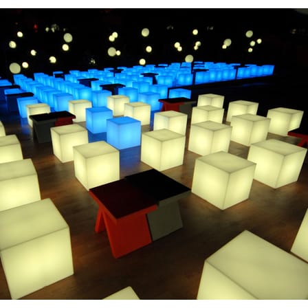 Lampe extérieur sans fil rechargeable Cubo LED RGB plastique blanc / Tabouret lumineux - Slide