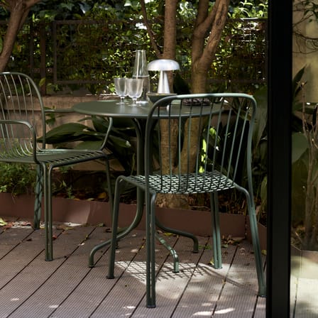 Chaise Thorvald SC94 métal vert - &tradition