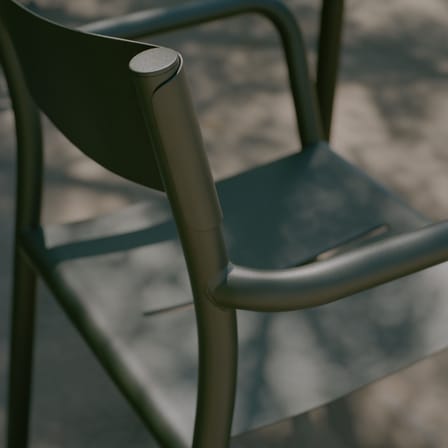 Fauteuil bridge empilable May métal vert - NEW WORKS