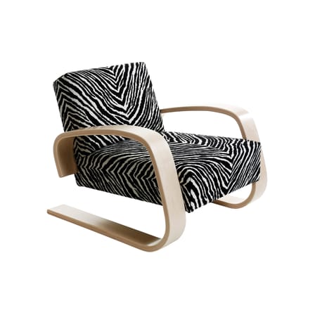 Fauteuil rembourré 400 Tank tissu noir / Alvar Aalto, 1936 - ARTEK