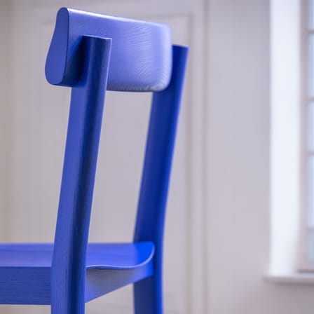 Chaise empilable Galta bois bleu - KANN DESIGN
