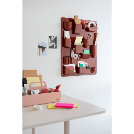 Rangement mural Uten.Silo II RE plastique rouge / Recyclé - Dorothee Becker (1970) - 52 x 68 cm - Vitra