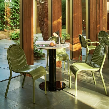 Groove Stacking chair metal green - Tom Dixon