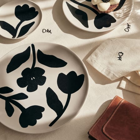 Teller Flora keramik schwarz / Ø 26 cm - BROSTE COPENHAGEN