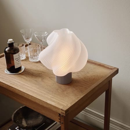 Lampe de table Soft Serve Regular marron / H 26 cm - CRÈME ATELIER