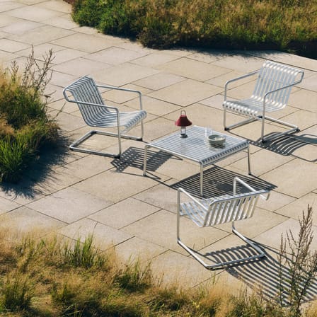 Fauteuil bas Palissade Cantilever Lounge métal - Hay