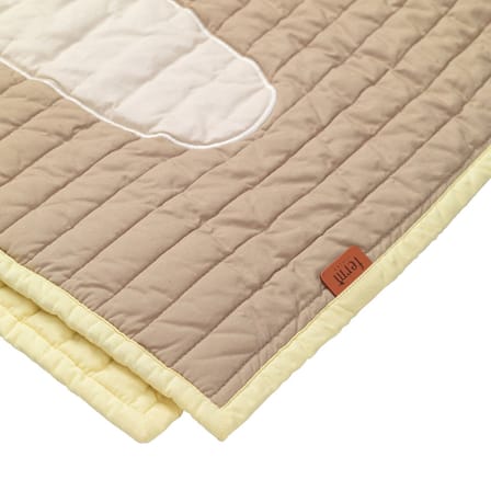 Plaid enfant Bird Quilted tissu beige matelassé / Tapisserie murale - 80 x 110 cm / Coton bio - Ferm Living