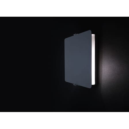 Applique  métal noir à volet pivotant LED /Charlotte Perriand, 1962 - Nemo