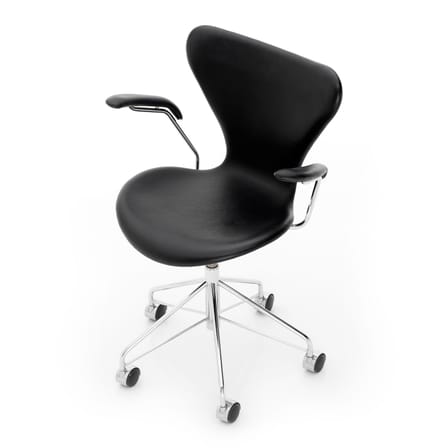 Fauteuil pivotant Série 7 cuir noir / Arne Jacobsen, 1955 - Fritz Hansen