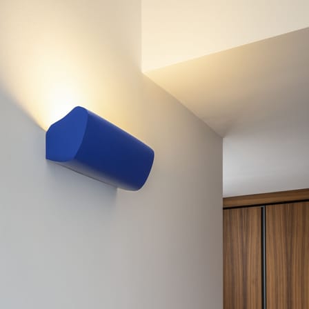 Applique Radieuse by Le Corbusier métal bleu / Réédition 1949 - Nemo