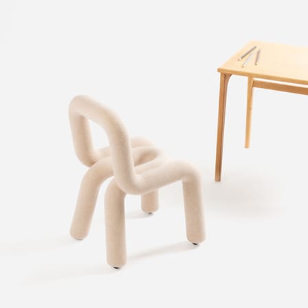 Chaise enfant Mini Bold tissu beige / Rembourrée - Moustache