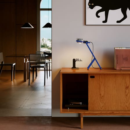 Lampe de table Sintesi métal bleu / Ernesto Gismondi, 1975 - Orientable - Artemide