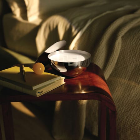 Accessoire / Bougie parfumée pour bougeoir Rocc Medium fragrance Basalte 600 g- Alessi