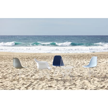 Chaise Wire Chair DKR Colours métal blanc / By Charles & Ray Eames, 1951 - Vitra