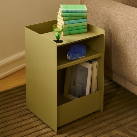 Desserte à roulettes Folded Low métal vert / Ouvert - H 61,5 cm - Muuto