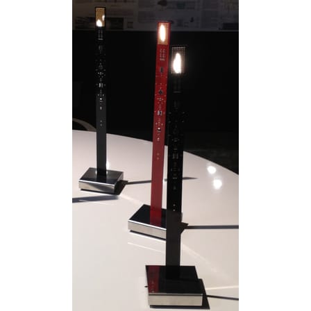 Lampe de table My New Flame plastique rouge / Bougie LED - 40 cm / Version USB - Ingo Maurer