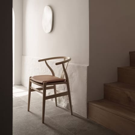 Zubehör  leder braun / Kissen für Wishbone Chair - CARL HANSEN & SON